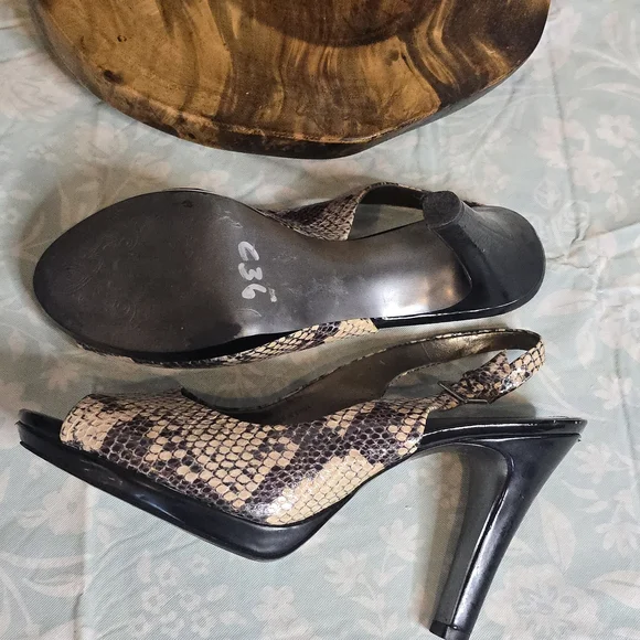 Tahari Snakeskin Patterned Slingback Heels Sexy Baddie Office Size 8.5 - Picture 6 of 8